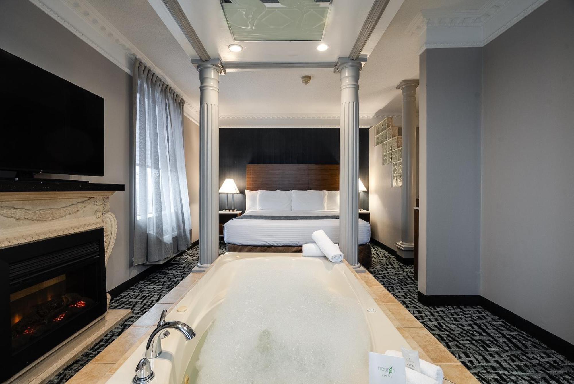 Monte Carlo Inn Toronto West Suites Mississauga Eksteriør bilde